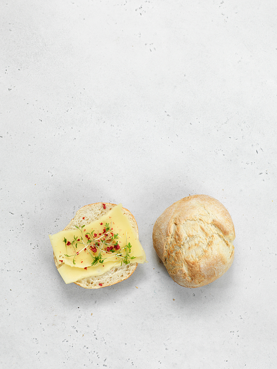 Rundstykke fint tin server  60x90g